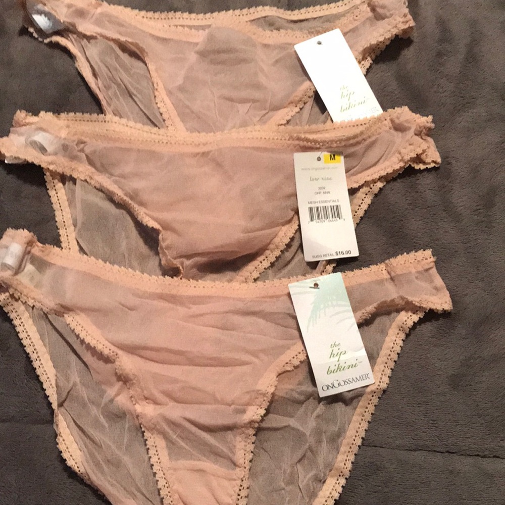 Set of 3 On Gossamer hip bikini panties